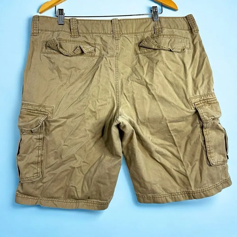 Old Navy Men's 40 Cargo Pocket Khaki Shorts 11”Inseam Flat Front Beige Y2K Skate